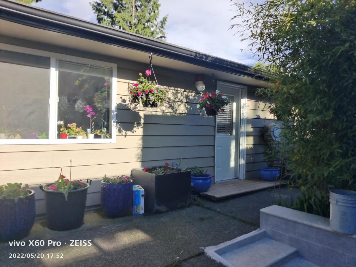 Romantic Homestay Coquitlam Zewnętrze zdjęcie